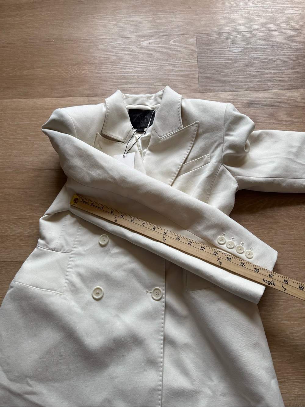 Zara White Double-Breasted Longline Blazer - Picture 7 of 9